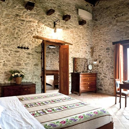 ホテル Residenza D'Epoca Borgodifiume フィウメフレッド・ブルーツィオ エクステリア 写真