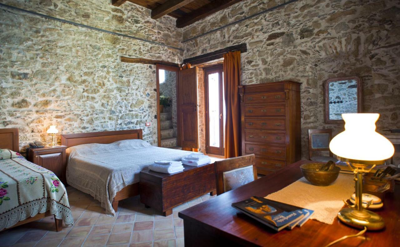 ホテル Residenza D'Epoca Borgodifiume フィウメフレッド・ブルーツィオ エクステリア 写真