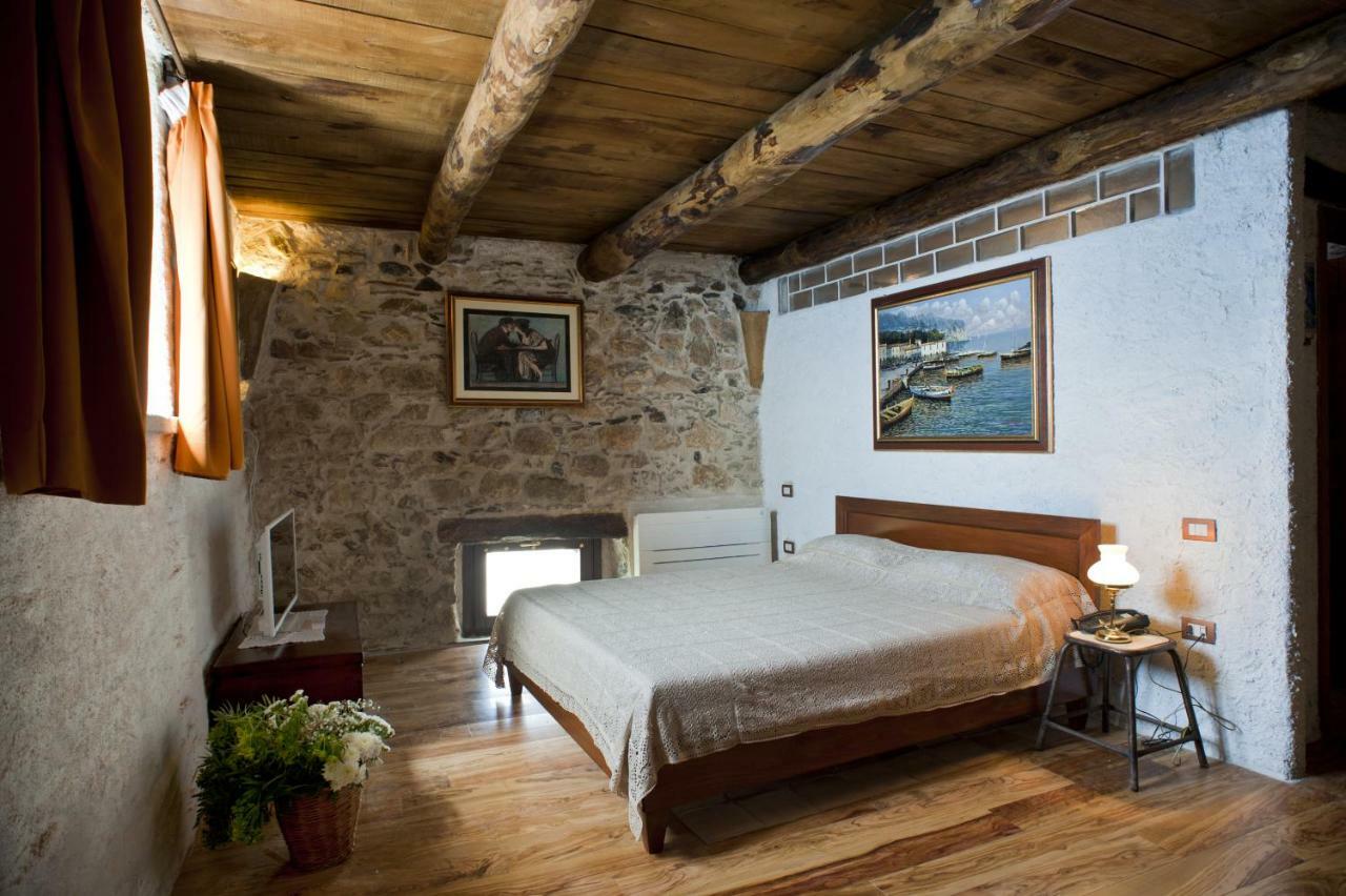 ホテル Residenza D'Epoca Borgodifiume フィウメフレッド・ブルーツィオ エクステリア 写真